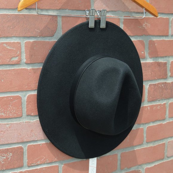 Sole Society Black Wool Structured Hat - Picture 4 of 10